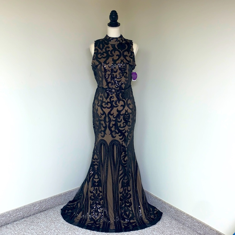 Evening Formal Gown